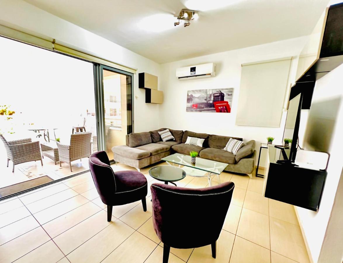 Lara 303 Apartment Larnaca Luaran gambar